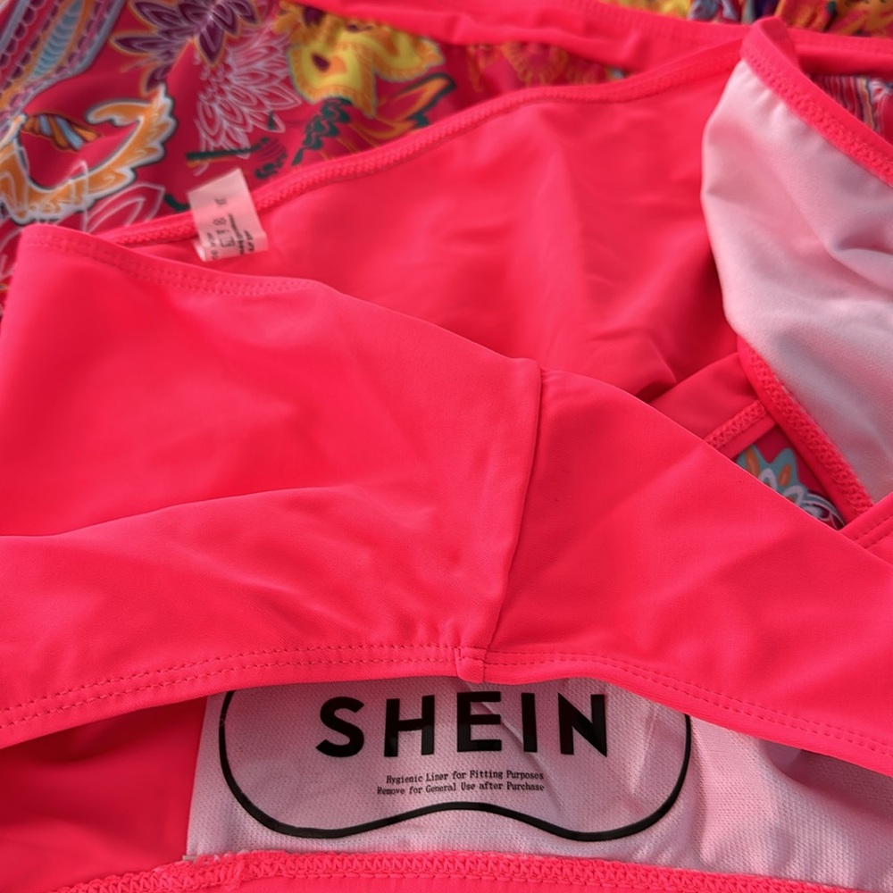 Tankini - Picture 4 of 4